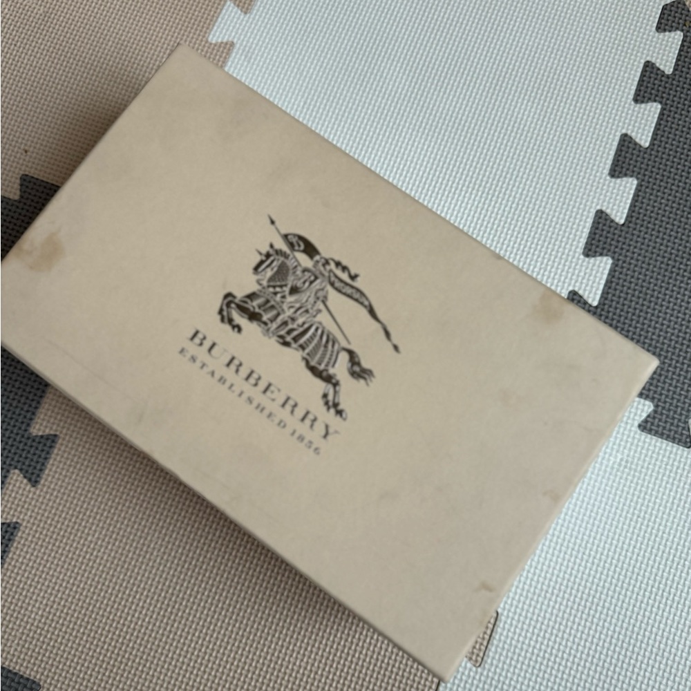 BURBERRY sneakers size 39 - Picture 6 of 6